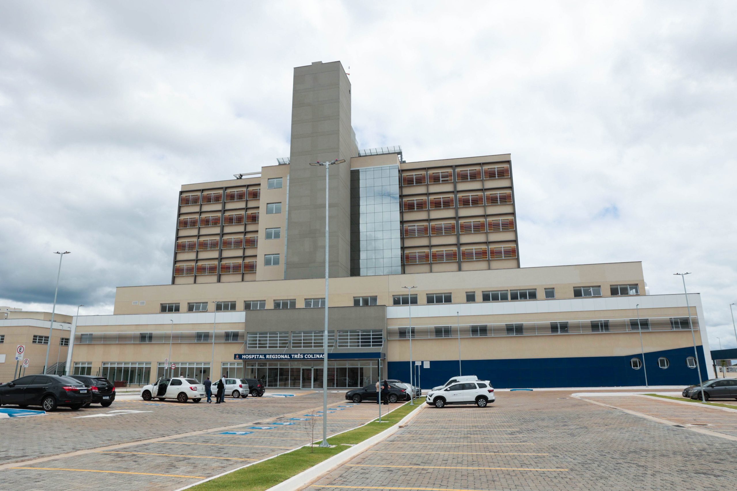Mais de 1,3 mil profissionais devem ser contratados pelo Hospital Estadual em Franca