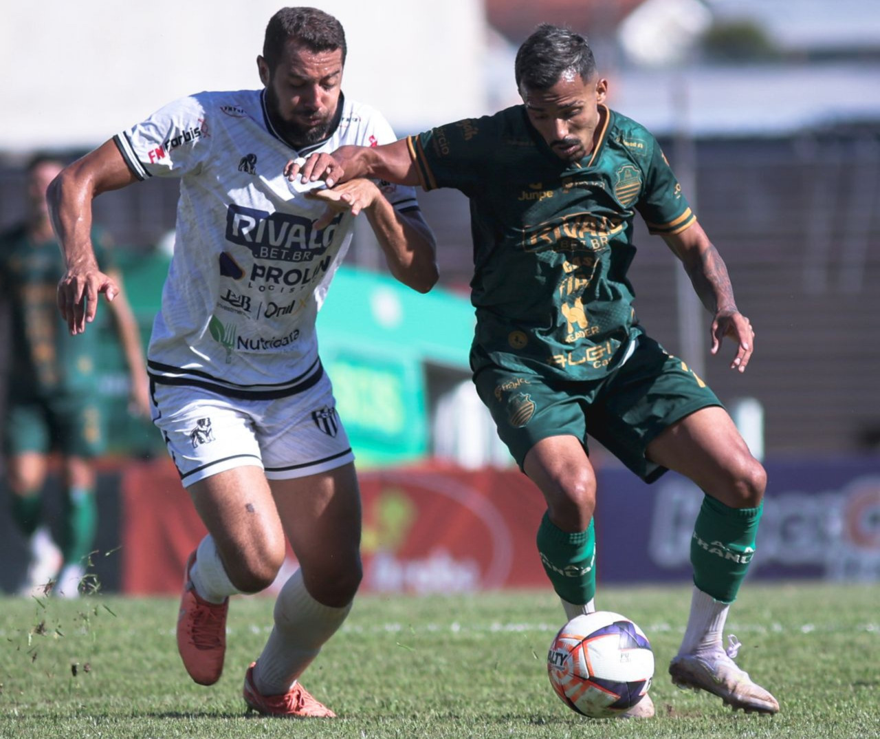 Em tarde de expulsão e revés, Francana perde do São Bernardo e liga sinal de alerta