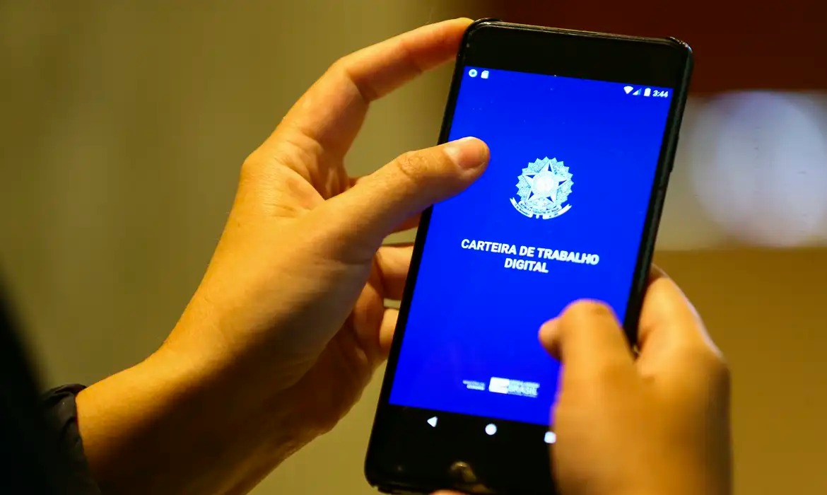 Saiba como consultar se você tem direito ao abono salarial PIS/Pasep de 2026