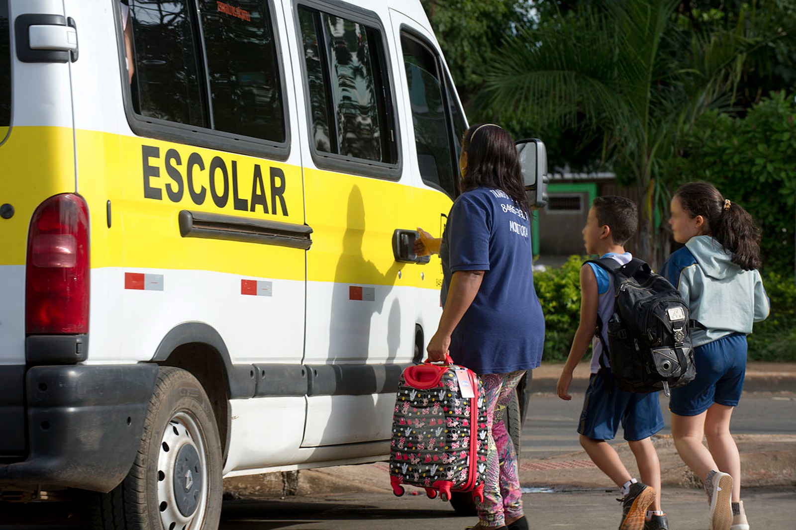 Vereadores planejam mudança nas regras do transporte escolar em Franca