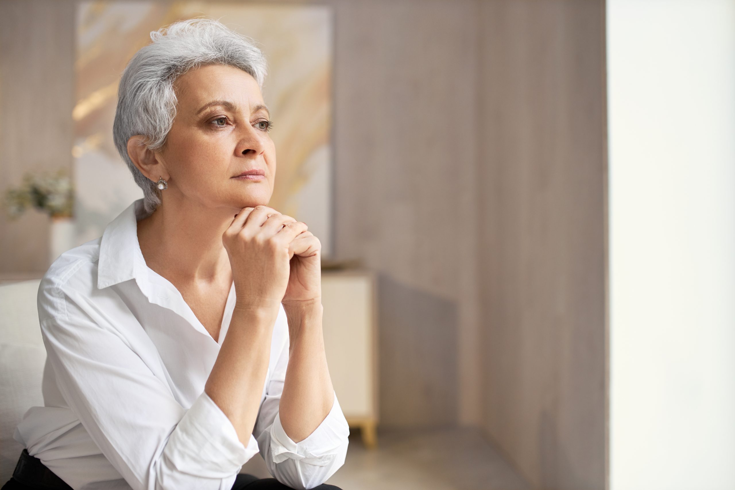 Menopausa reduz volume da massa cinzenta e pode piorar ansiedade e depressão