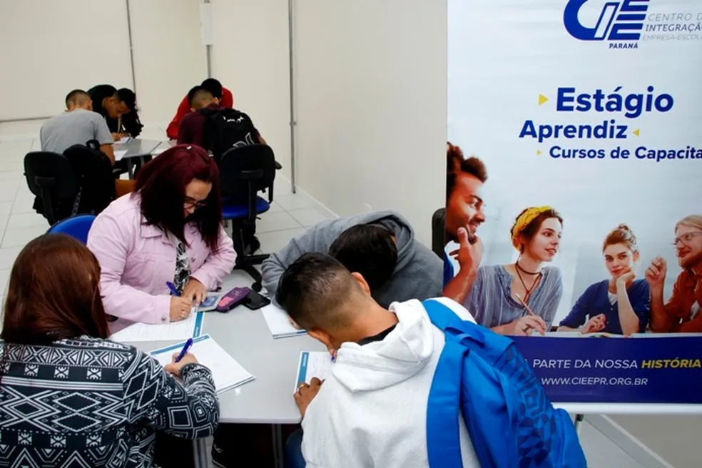 Franca tem 82 vagas de estágio e 16 de aprendizagem abertas através do CIEE