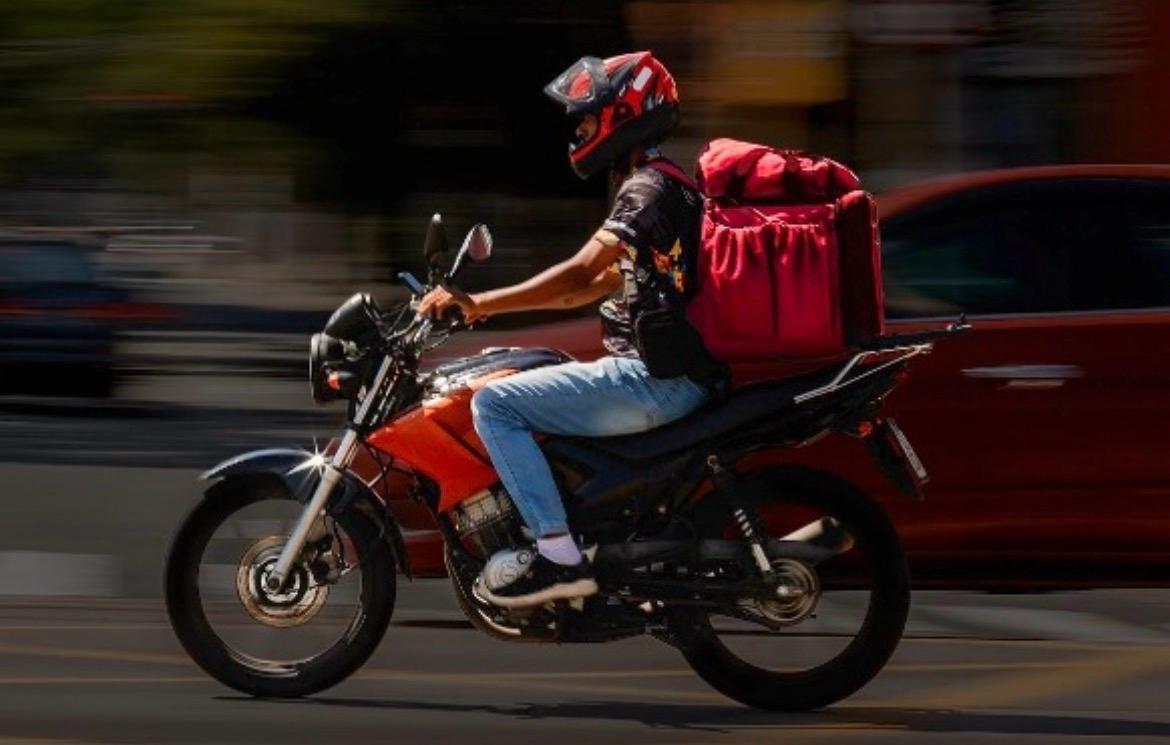 Governo paulista elimina custos para motociclistas e motoristas profissionais