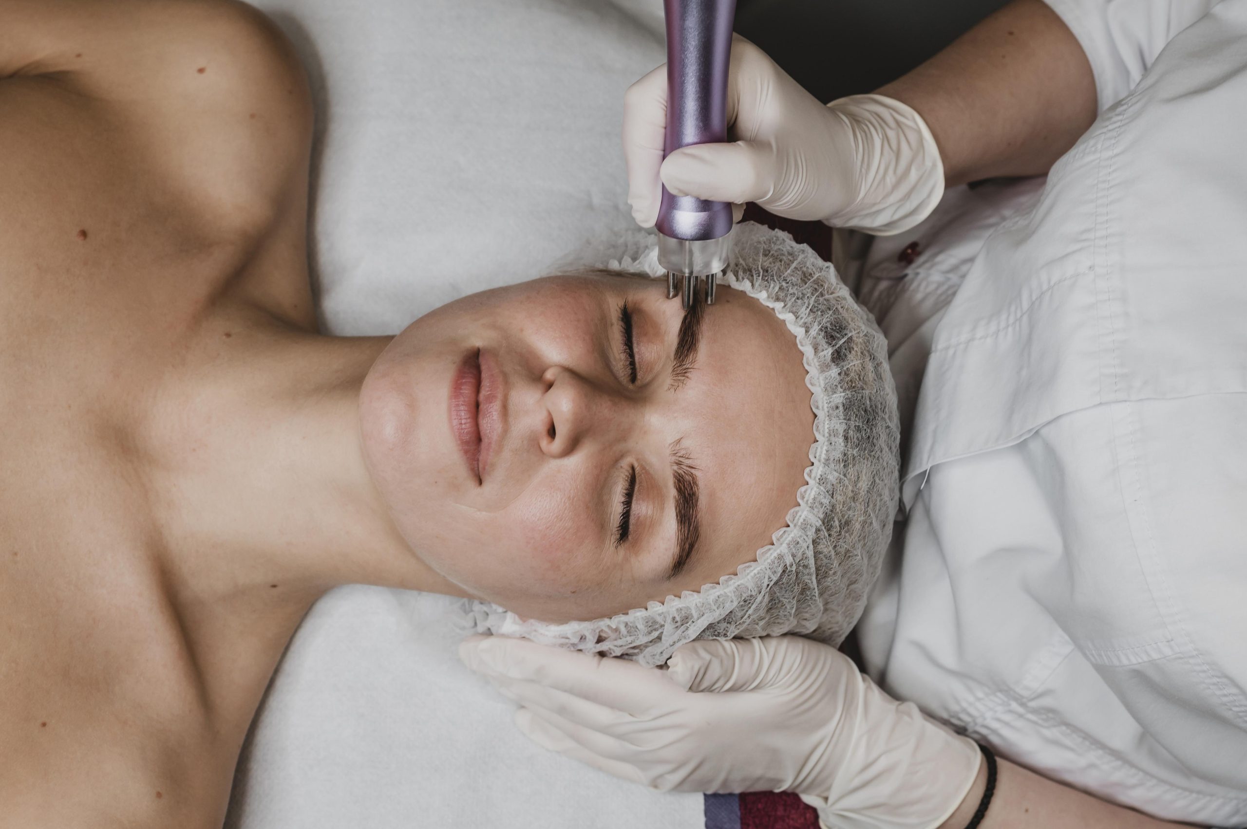 Adeus preenchimento? IA promete reativar ácido hialurônico natural; saiba como!