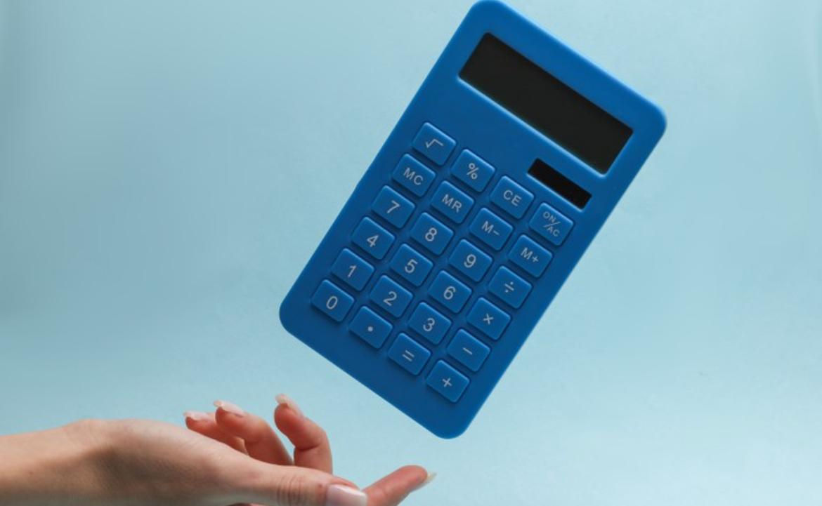 Supercalculadora mostra desconto do Imposto de Renda nas aposentadorias do INSS