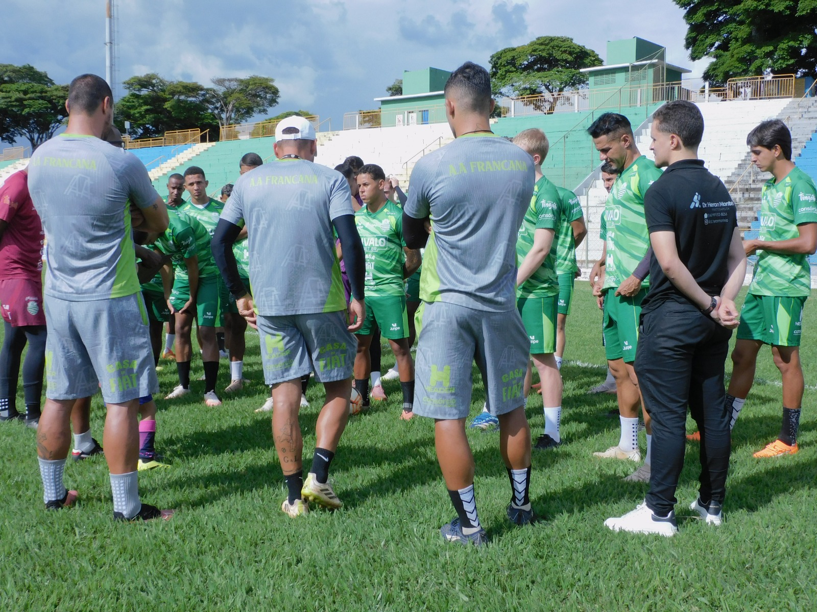 Série A-3: Veterana depende só de si contra o MAC para fugir do rebaixamento