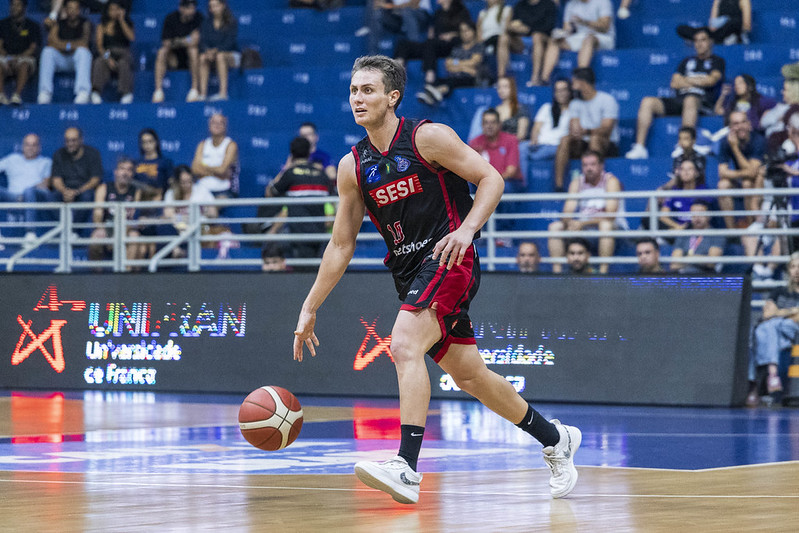 Com tranquilidade, Sesi Franca ganha do Botafogo pela abertura dos playoffs do NBB