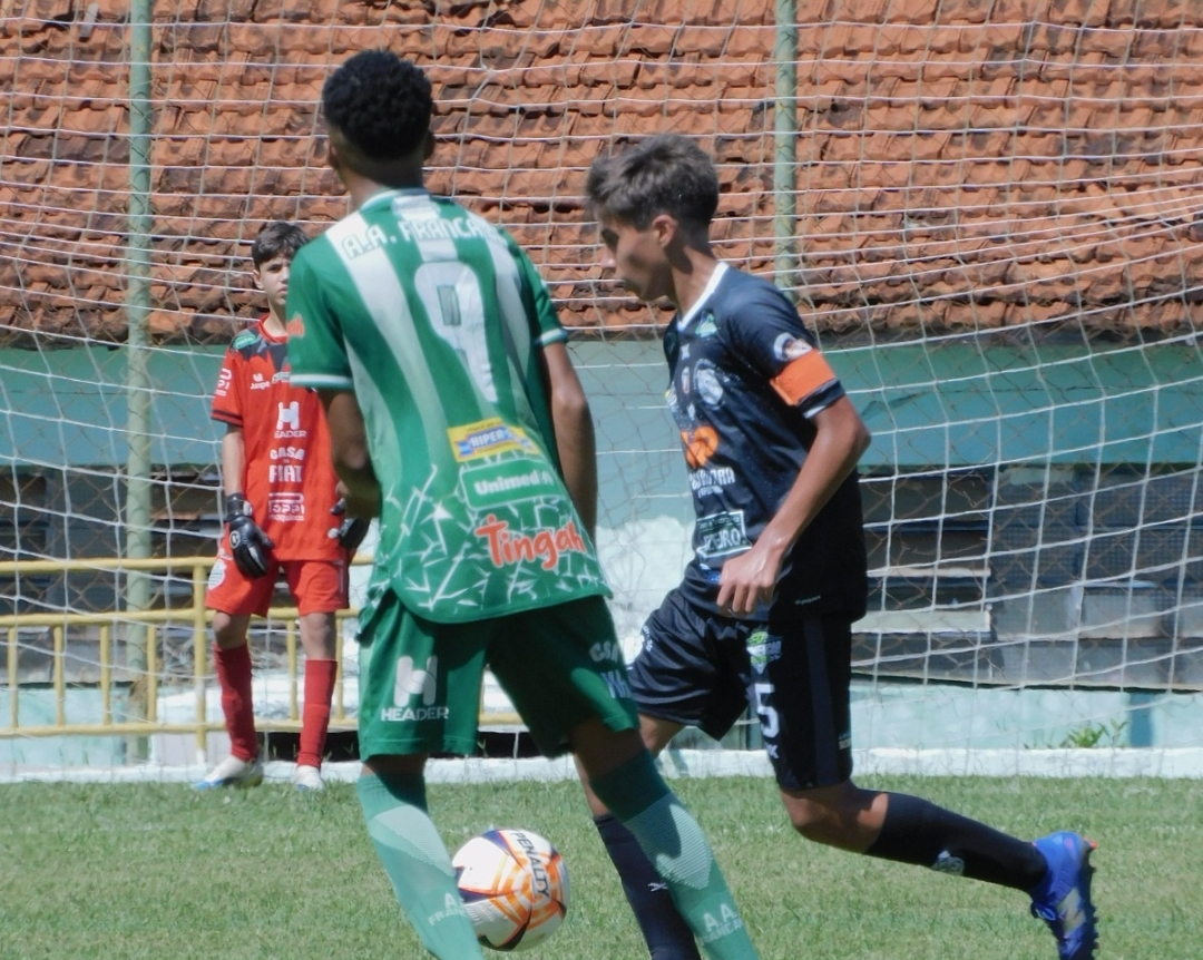 Francana é goleada pelo Meia Noite nas categorias de base do Campeonato Paulista