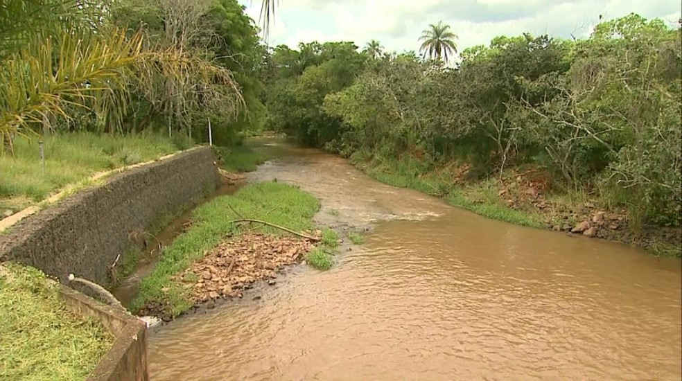 Vereadora alerta para ocupação na área da Bacia do Rio Canoas, que abastece Franca