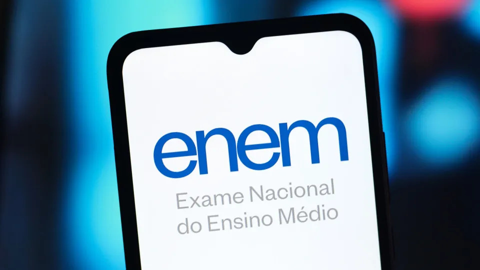 Enem: prazo para pedir isenção de taxa termina nesta sexta-feira, 24