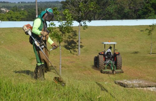 Prefeitura de Franca intensifica limpeza urbana em praças, avenidas e parques - Jornal da Franca
