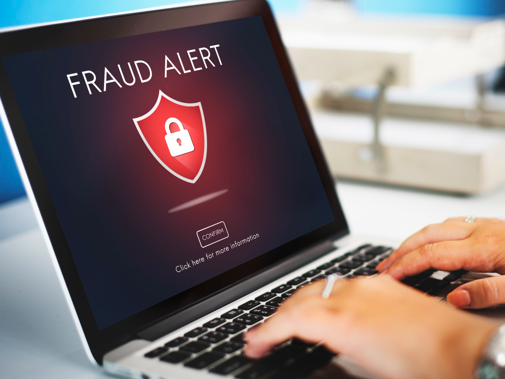 Serasa faz alerta para evitar fraude no e-commerce nas compras do Dia das Mães