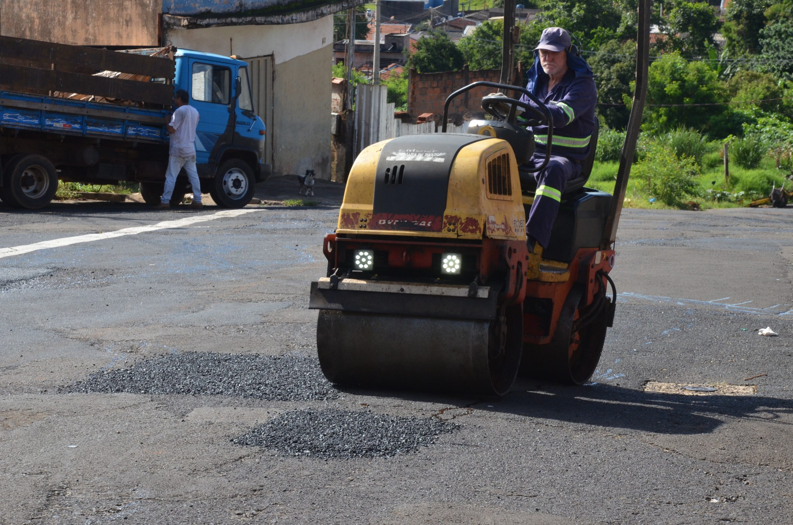 Prefeitura realiza tapa-buracos em todas as regiões de Franca