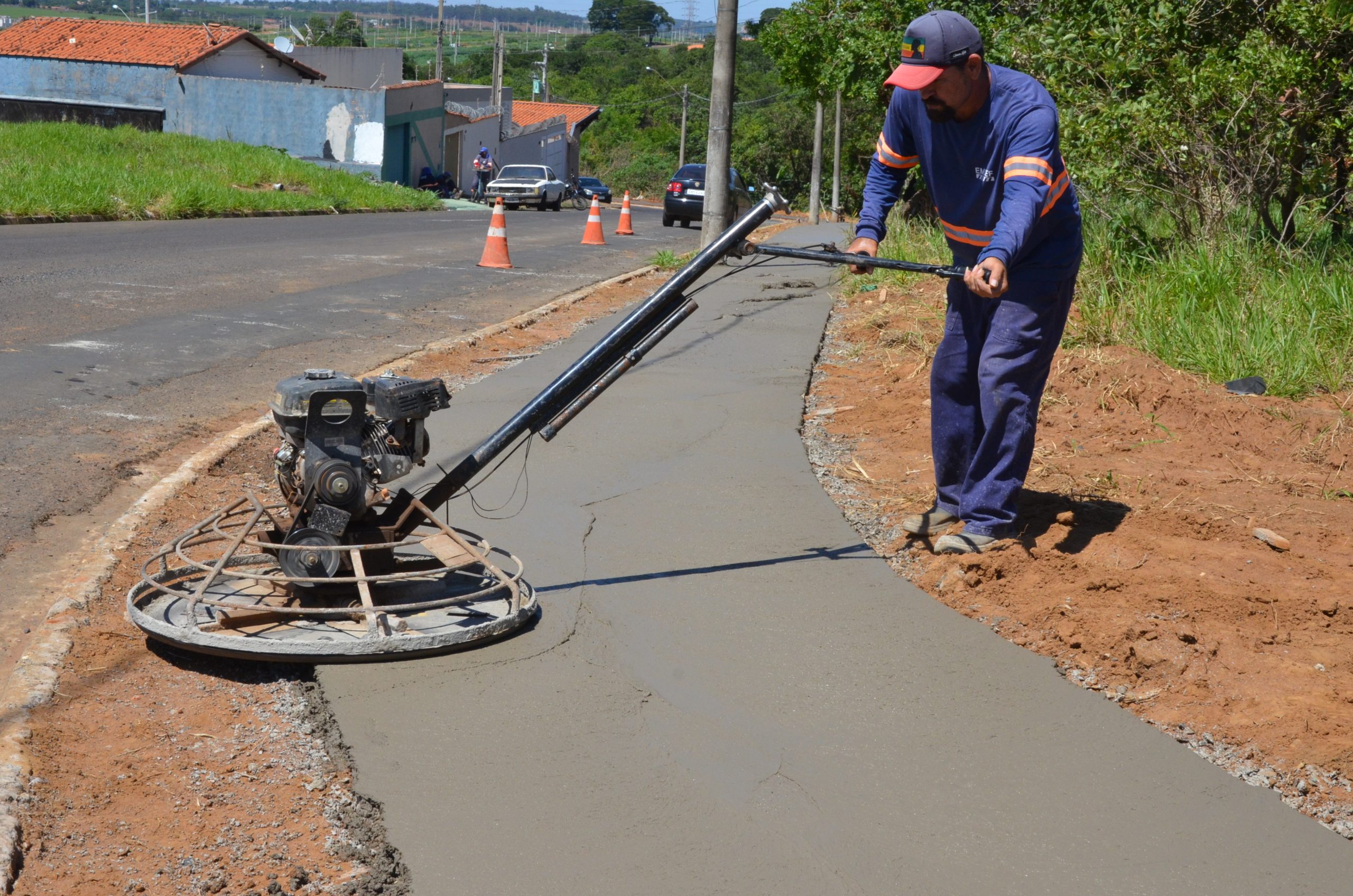 Em Franca, projeto quer obrigar construção de calçada em área rural dentro da cidade