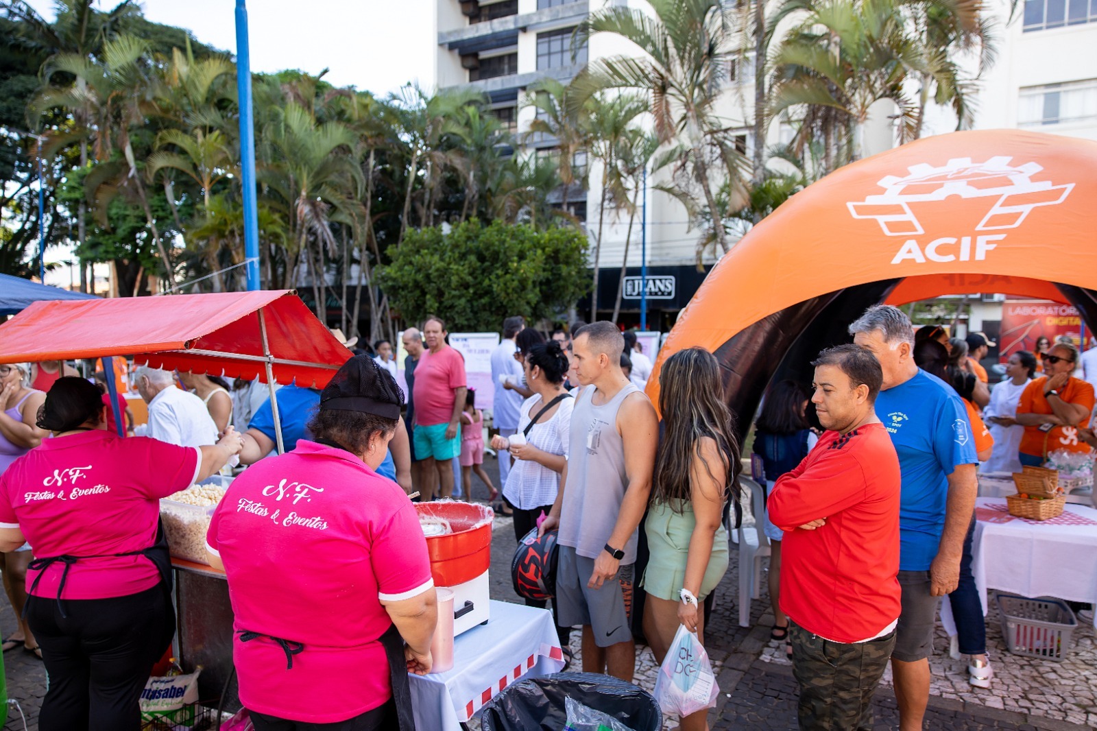 ACIF promove manhã especial de Dia das Mães na Praça Barão neste sábado