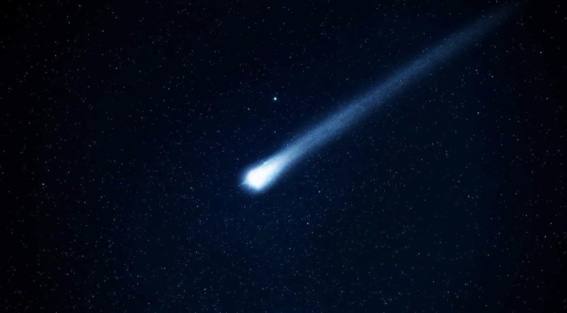 Conheça o cometa que desafia os observadores no céu de Franca nesses dias de maio