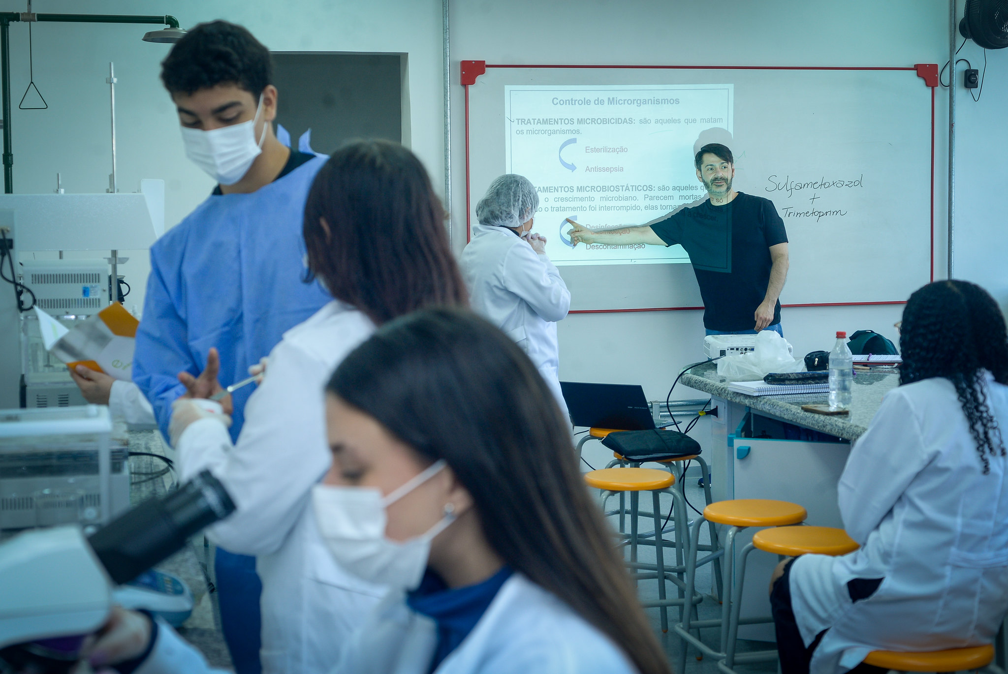 São Paulo seleciona professores para Ensino Médio Técnico; inscrições abertas