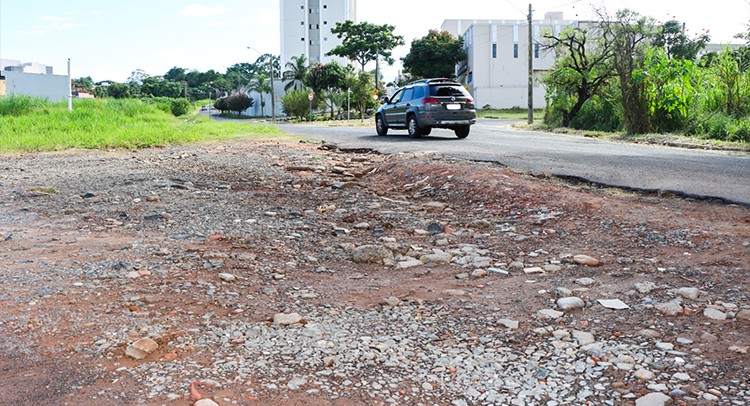 Avenida entre Jardim Barão e Vila Tótoli será asfaltada pela Prefeitura de Franca