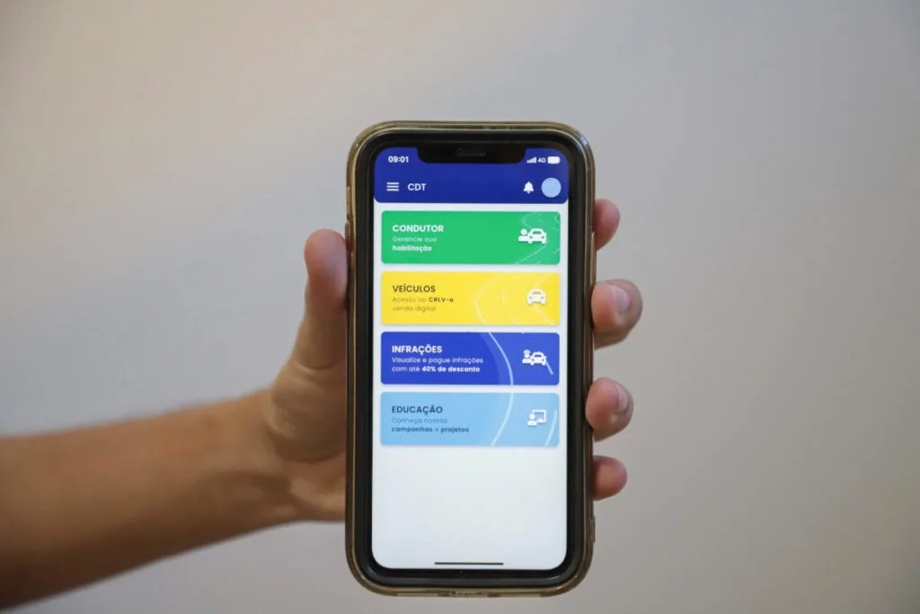 Motoristas da região de Franca economizam R$ 1,1 milhão com CNH digital gratuita