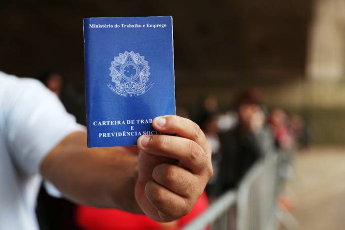 Franca e cidades a região têm vagas temporárias com possibilidade de efetivação