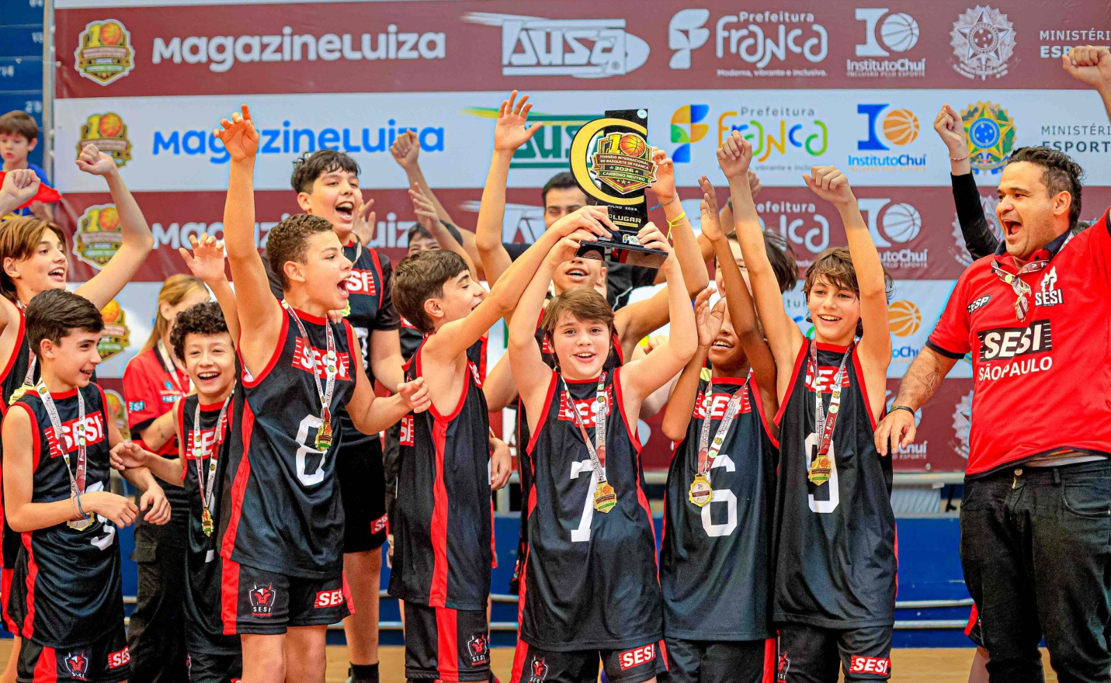 Torneio de Basquete: Sesi Franca, Paulistano e Fluminense são as equipes campeãs