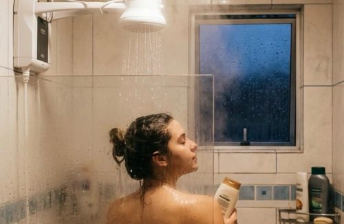 Banho quente sem susto: veja os cuidados para se ter com o chuveiro no inverno - Jornal da Franca