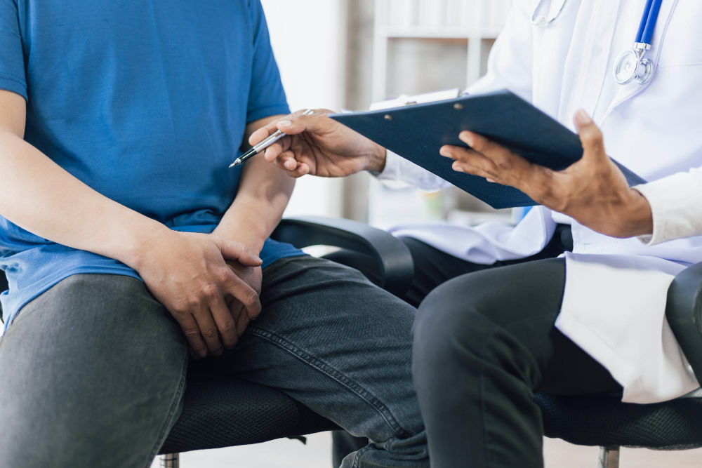 Homens estão optando pela vasectomia cada vez mais cedo, observa urologista