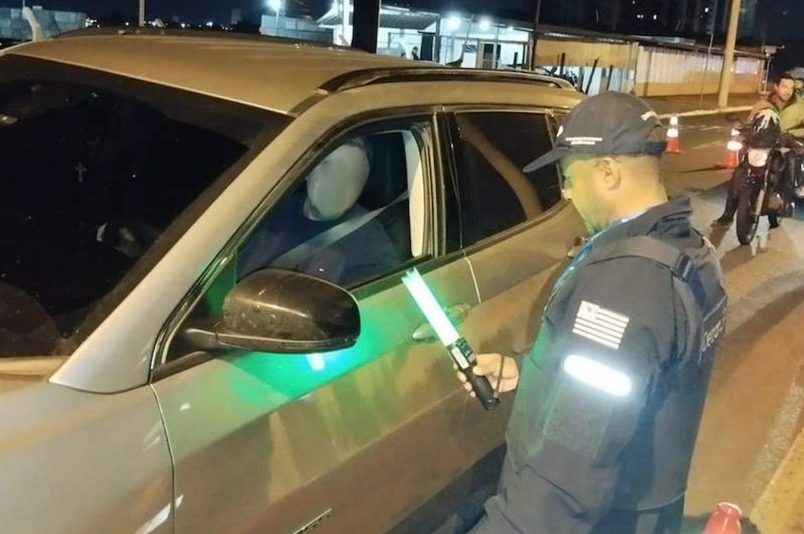 1.089 motoristas de Franca são fiscalizados em blitz da lei seca, com sete recusas