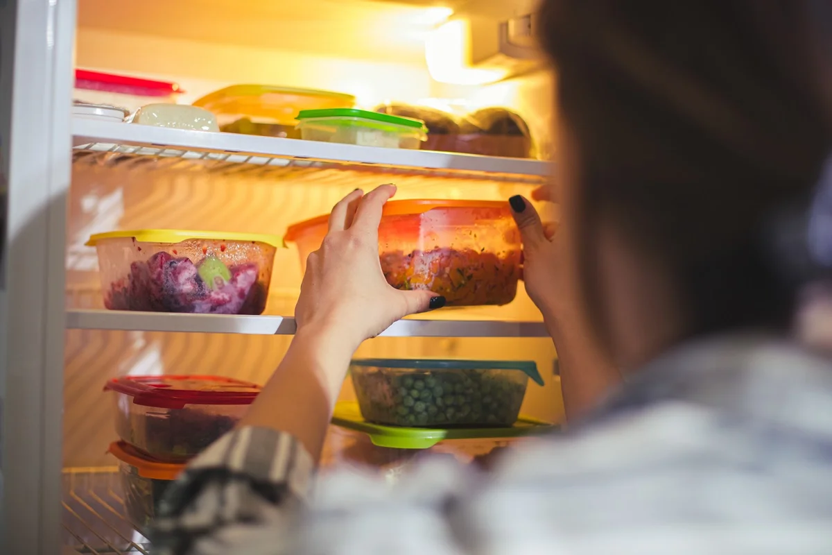 5 dicas para organizar a geladeira de casa e evitar o desperdício de alimentos