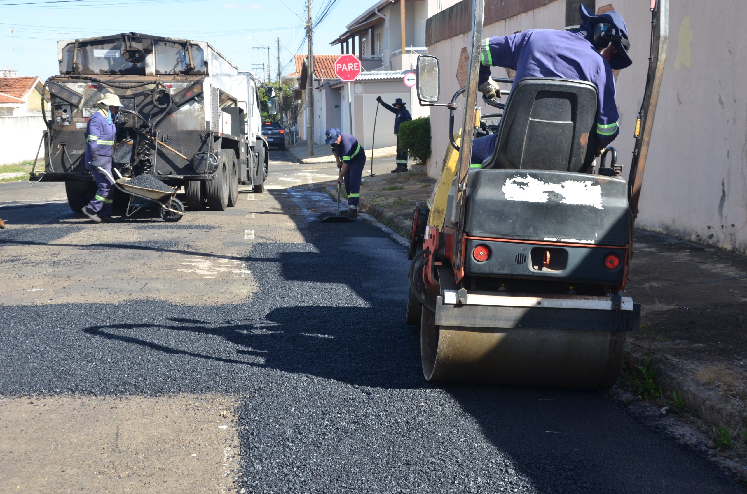 Saiba como pedir à Prefeitura de Franca o reparo do tapa-buracos perto da sua casa
