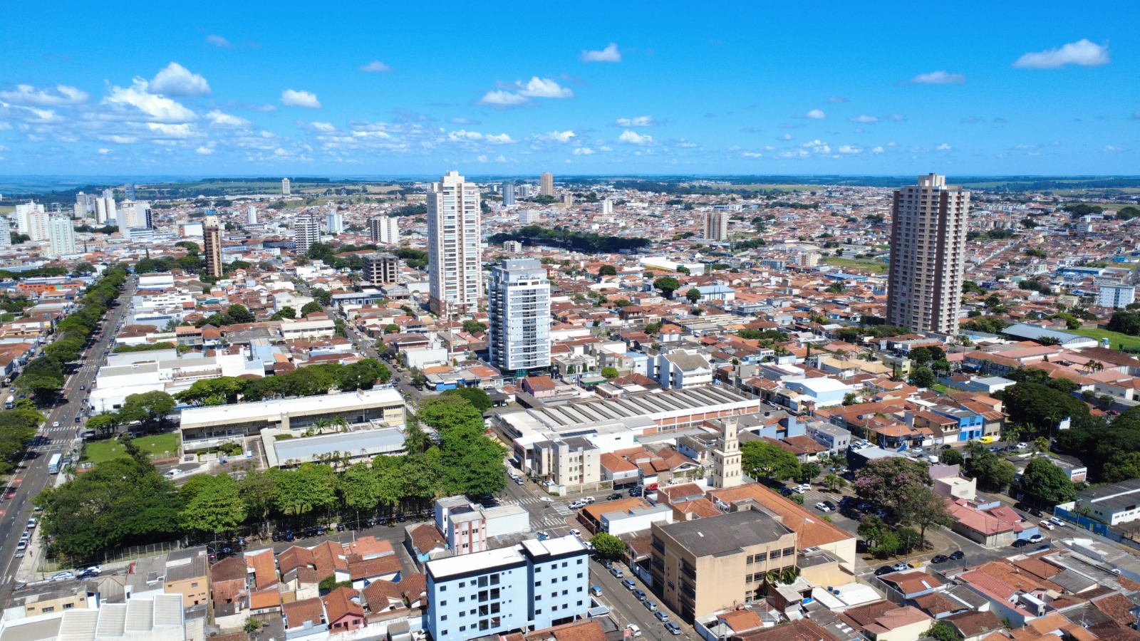 Prefeitura de Franca leiloa 37 imóveis públicos com lances a partir de R$ 53 mil