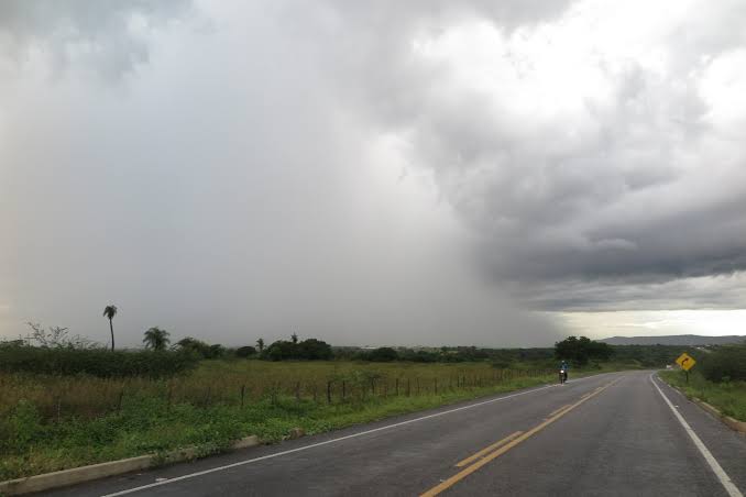 Franca terá quinta-feira de sol entre nuvens, calor de 28°C e chance de chuva