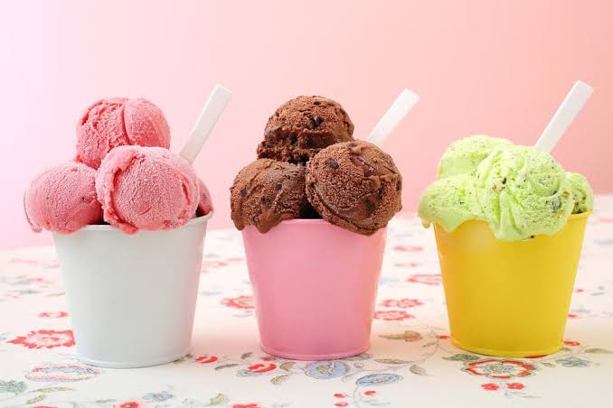 Sorvete engorda? Entenda se a sobremesa é realmente a grande inimiga das dietas