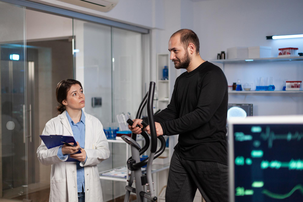 Em que idade o check-up do coração deixa de ser opcional? Cardiologista explica