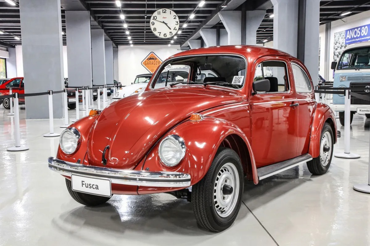 Do Fusca ao Maverick: carros antigos seguem movimentando o mercado de usados