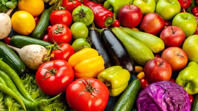 Você está guardando errado? Veja como conservar frutas e legumes por mais tempo