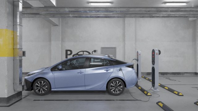 Comprar carro elétrico sem carregador em casa vale a pena? Descubra agora!