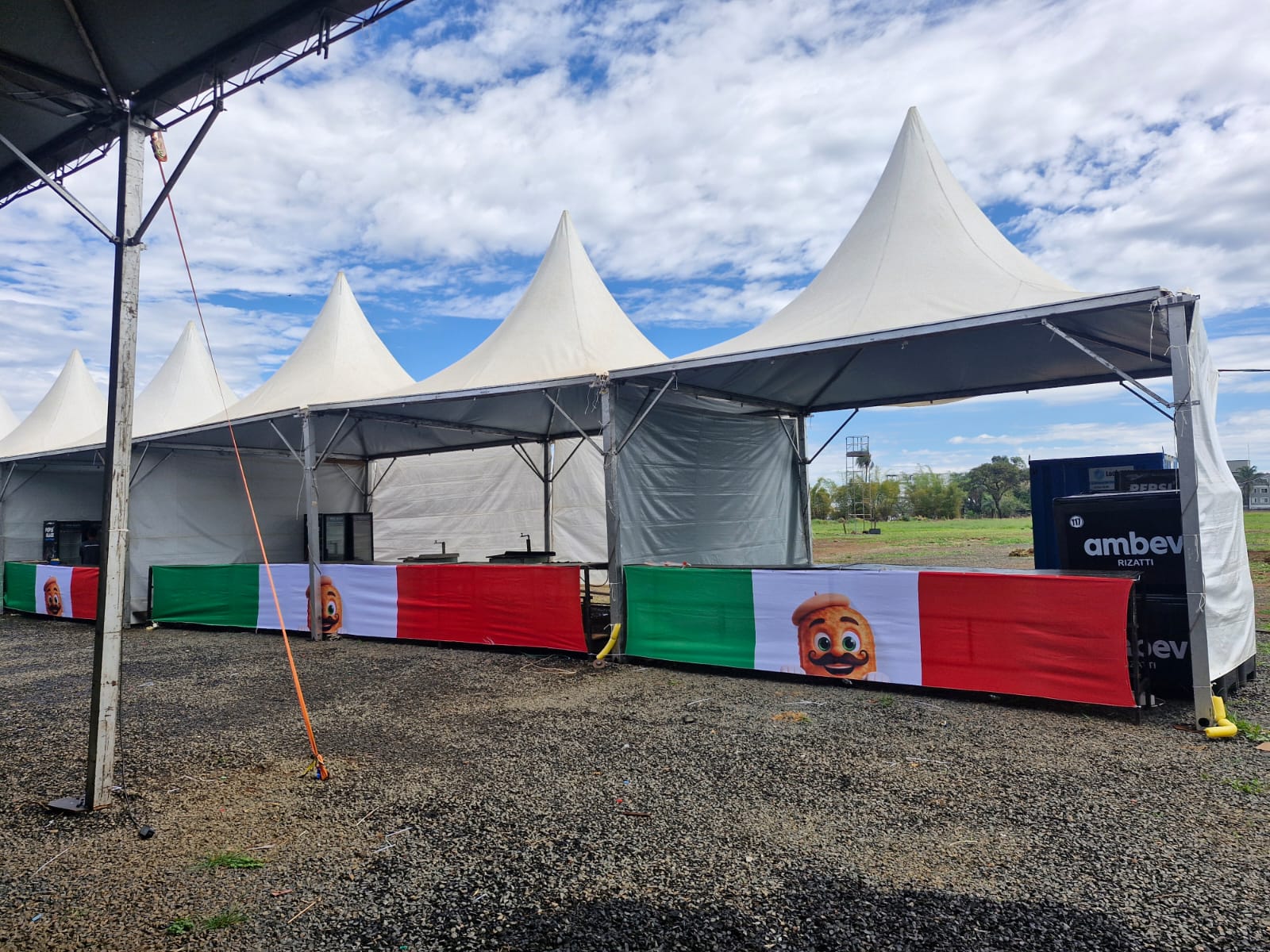 Festa Di San Gennaro da Apae começa nesta quinta (10) em novo espaço. Veja onde