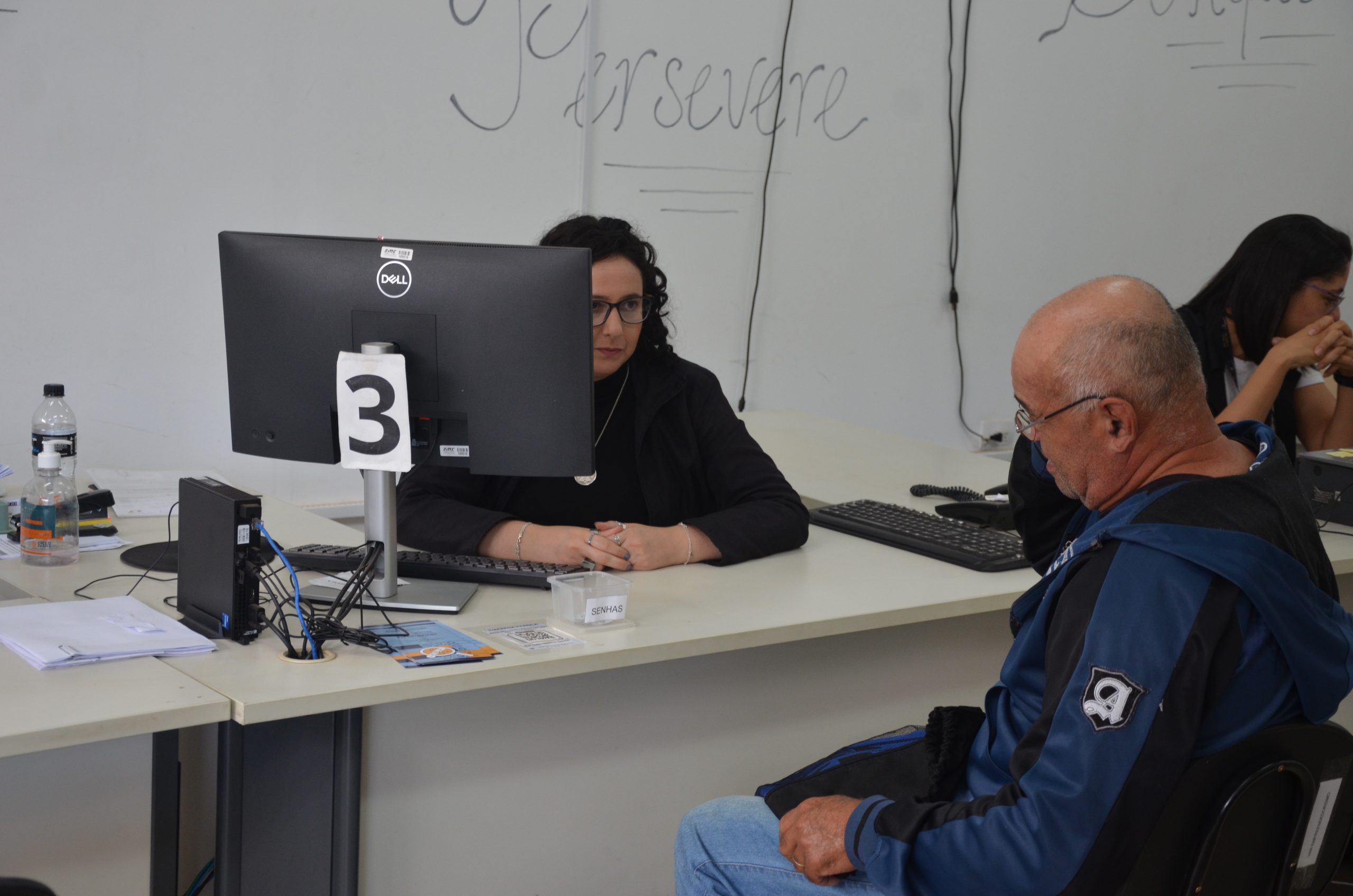 ‘Emprega Franca’ disponibiliza mais de 300 vagas de emprego nesta quarta-feira