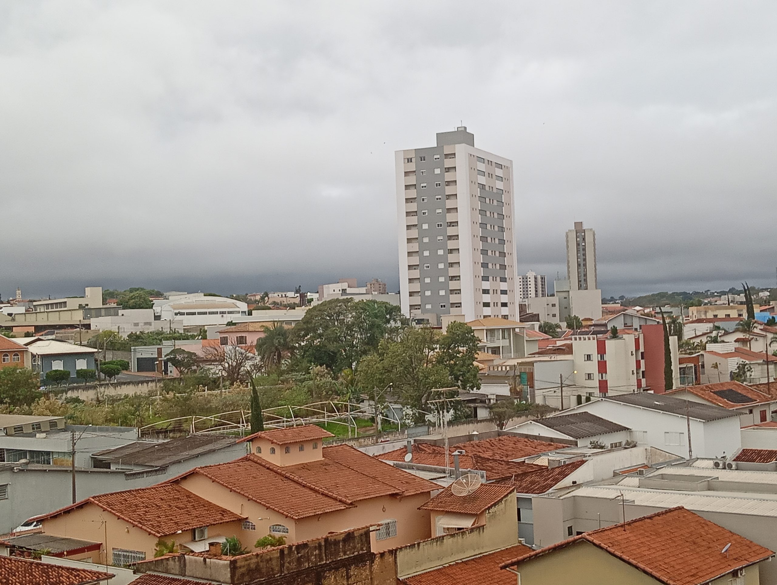 Franca terá manhã com neblina e tempo mais firme à tarde nesta quarta-feira