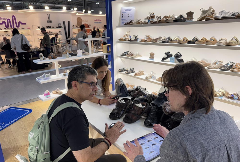 Fábricas de Franca participam da Micam Milano e ampliam os negócios no exterior