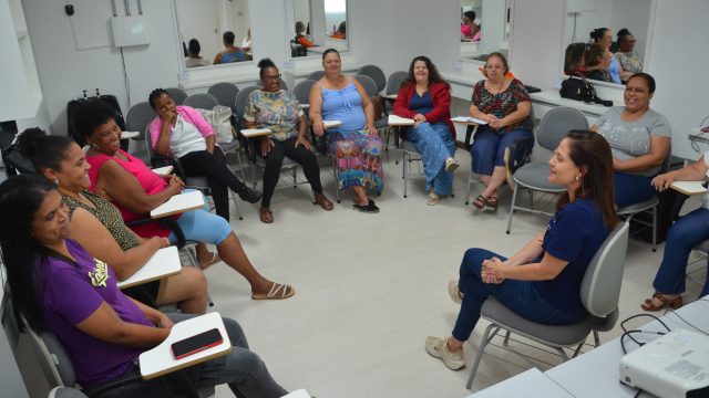 Programa ‘Caminho para o Emprego’ ultrapassa 1,4 mil formandos em 2026