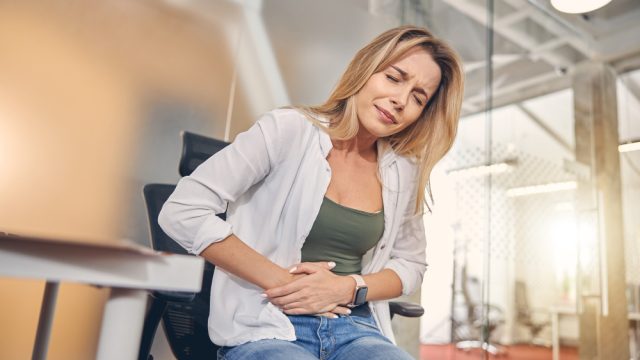 Intestino preso? Especialista fala dos mitos e verdades sobre o uso de laxantes