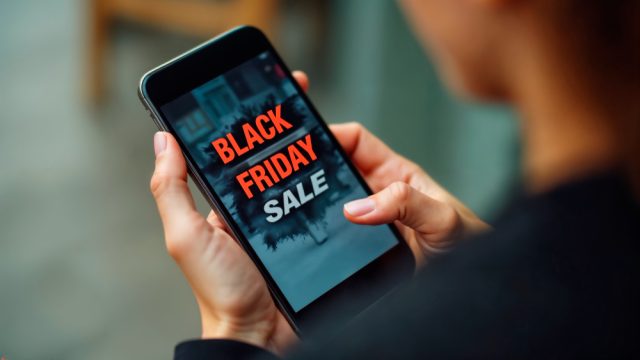 Black Friday: como identificar páginas falsas de pagamento e evitar golpes nas compras online