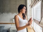 Limpeza de cortinas: veja o guia com três dicas essenciais para conservá-las sempre novas