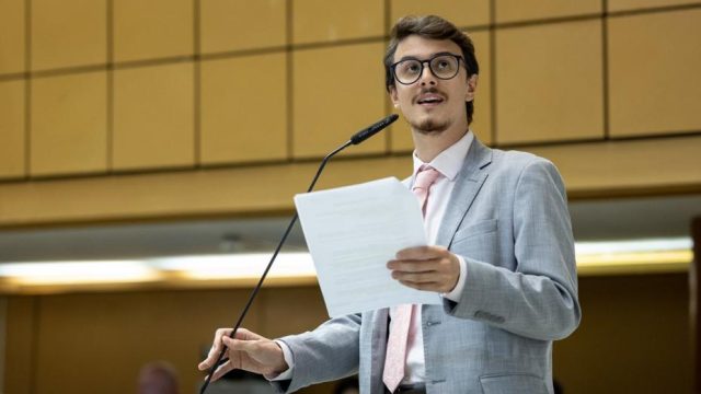 Cortez é eleito e “forasteiro” é o mais votado. Veja quem teve voto para federal