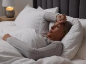 Dormir sem roupa melhora o sono? Veja a relação com a temperatura do corpo