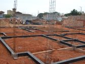 Obras de nova creche no Samel Park avançam para a montagem de colunas